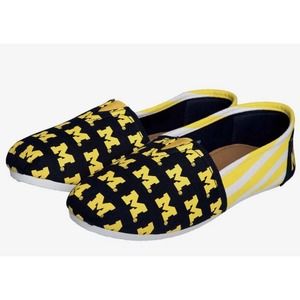 FOCO NCAA College Women's Michigan Wolverine Canvas Slip On Shoe Various Sizes‎